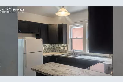 118 E Mesa Avenue, Pueblo, CO 81006 - Photo 6