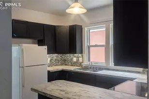 118 E Mesa Ave, Pueblo, CO 81006 - Photo 6