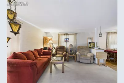 115 Kenwood Drive, Pueblo, CO 81004 - Photo 4