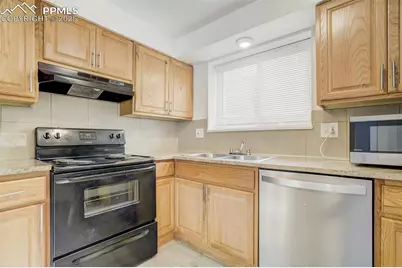 2921 Straus Lane, Colorado Springs, CO 80907 - Photo 26