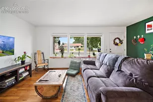 1334 Edith Ln, Colorado Springs, CO 80909 - Photo 8