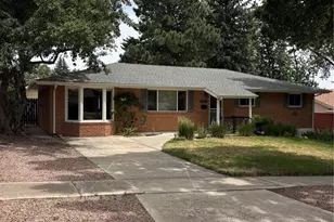 2127 Lockhaven Dr, Colorado Springs, CO 80909 - Photo 2