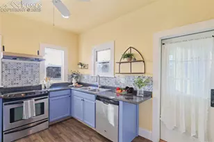 231 E Fontanero St, Colorado Springs, CO 80907 - Photo 18