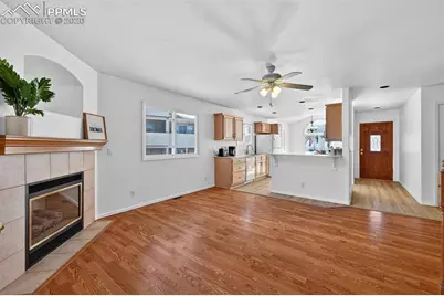 12 Luxury Lane, Colorado Springs, CO 80921 - Photo 4