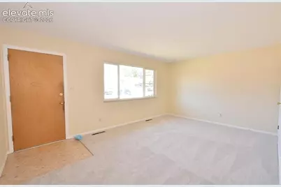 2111 Kodiak Drive, Colorado Springs, CO 80910 - Photo 2