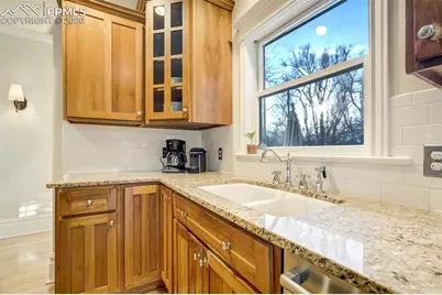 1726 N Tejon Street, Colorado Springs, CO 80907 - Photo 24