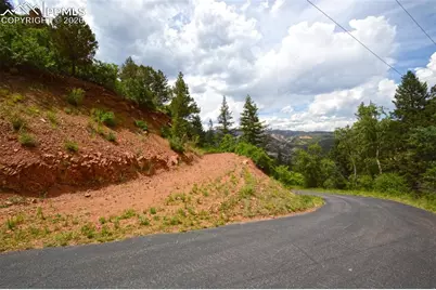 1096 Laguna Point, Manitou Springs, CO 80829 - Photo 4