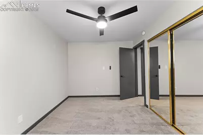 906 N Chelton Road, Colorado Springs, CO 80909 - Photo 18