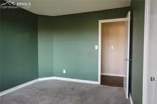 1090 N War Eagle Dr, Colorado Springs, CO 80919 - Photo 20