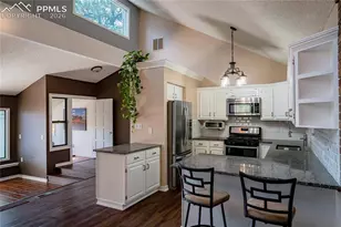 1090 N War Eagle Dr, Colorado Springs, CO 80919 - Photo 6