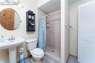 517 Crystal Peak Rd, Florissant, CO 80816 - Photo 18