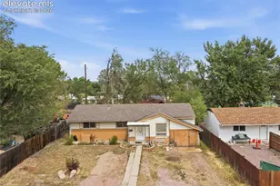 601 Huron Rd, Colorado Springs, CO 80910 - Photo 4