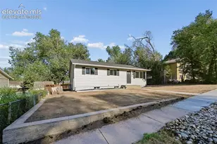 838 Sequoia Dr, Colorado Springs, CO 80910 - Photo 2