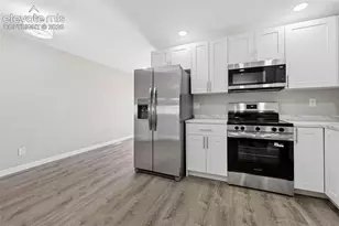 838 Sequoia Dr, Colorado Springs, CO 80910 - Photo 18