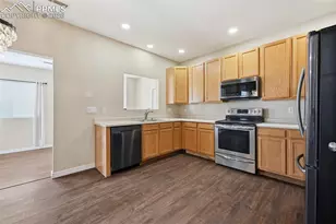 5137 Mountain Air Cir, Colorado Springs, CO 80916 - Photo 16