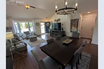 6283 Riverdale Drive, Colorado Springs, CO 80923 - Photo 6