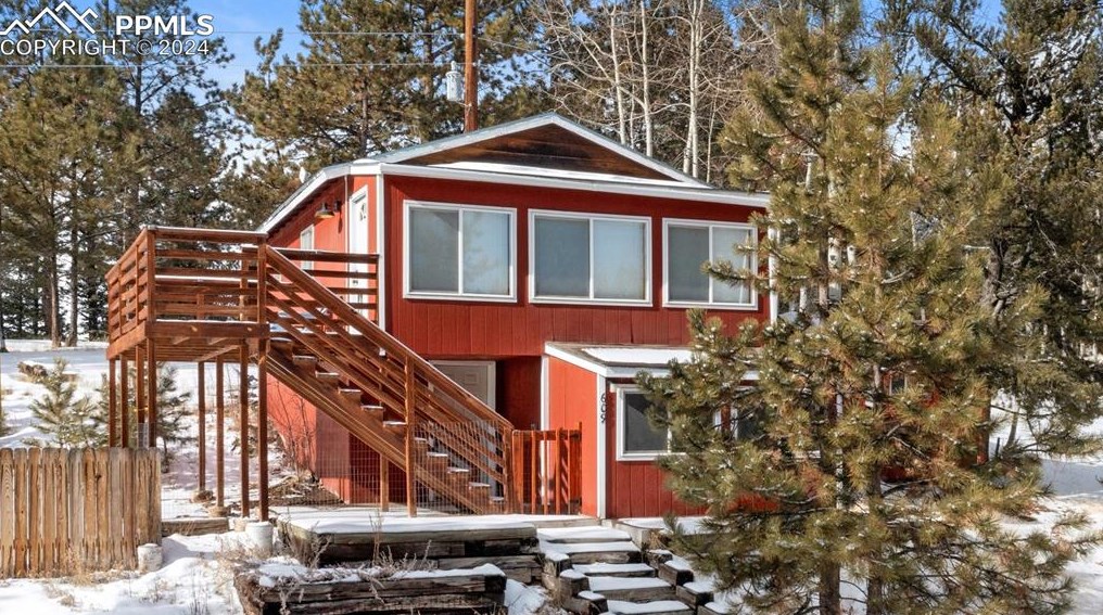 609 Pawutsy Rd, Twin Rock, CO 80816