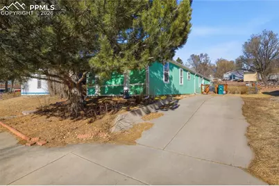 938 Desert Circle, Fountain, CO 80817 - Photo 2