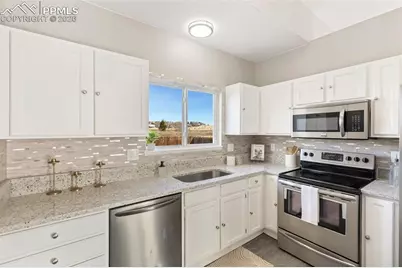 947 Daffodil Street, Fountain, CO 80817 - Photo 6