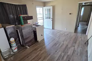 1221 Richards Ave, Colorado Springs, CO 80904 - Photo 8