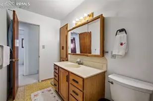 212 Rose Dr, Colorado Springs, CO 80911 - Photo 34