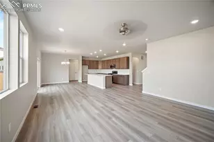 9139 Golden Buffs Dr, Colorado Springs, CO 80925 - Photo 16