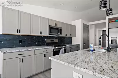 1088 N Thorpe Drive, Pueblo, CO 81007 - Photo 12