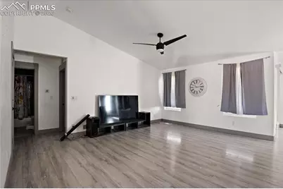 1088 N Thorpe Drive, Pueblo, CO 81007 - Photo 4