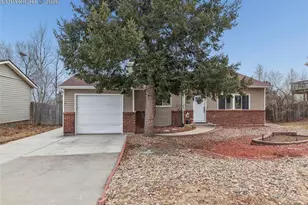 7025 Shoshone Way, Colorado Springs, CO 80915 - Photo 2