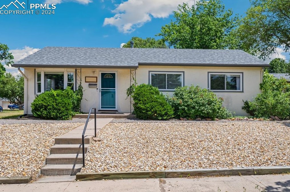 1239 Bennett Ave, Colorado Springs, CO 80909-4065