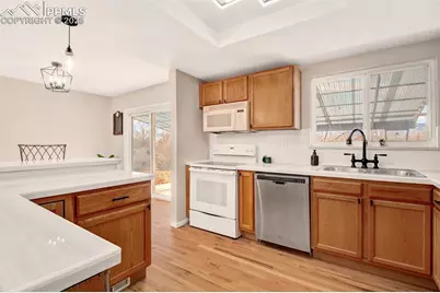 206 Cielo Vista Street, Colorado Springs, CO 80911 - Photo 10