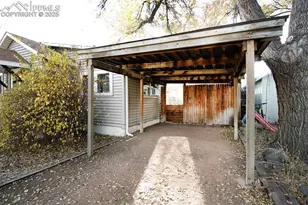 1826 Mesita Ct, Colorado Springs, CO 80905 - Photo 4