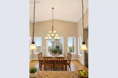 1085 High Lake View, Colorado Springs, CO 80906 - Photo 4