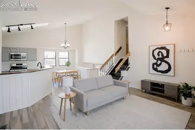 925 Tammany Drive, Colorado Springs, CO 80916 - Photo 2