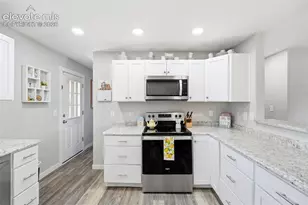 1212 Rainier Dr, Colorado Springs, CO 80910 - Photo 10