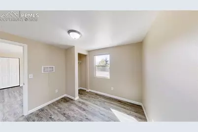 2405 E St Vrain Street, Colorado Springs, CO 80909 - Photo 12