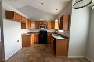 7692 Middle Bay Way, Fountain, CO 80817 - Photo 8