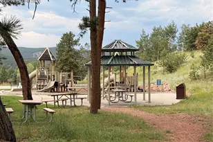 2020 Valley View Dr, Woodland Park, CO 80863 - Photo 28