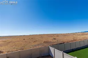 8105 Buffalo Horn Dr, Colorado Springs, CO 80925 - Photo 10