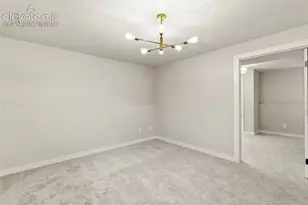 2027 Montezuma Dr, Colorado Springs, CO 80910 - Photo 36