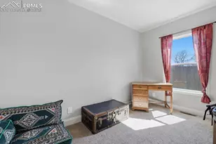 279 W Acorn Dr, Pueblo, CO 81007 - Photo 30