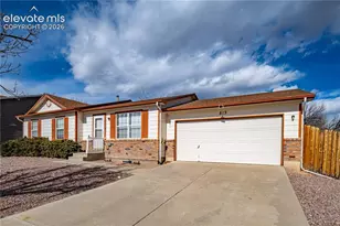 813 Meadows Ave, Canon City, CO 81212 - Photo 6