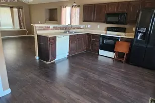 7487 Farmcrest Rd, Colorado Springs, CO 80925 - Photo 12