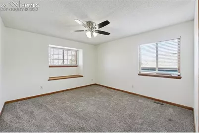 4925 Townsend Drive, Colorado Springs, CO 80922 - Photo 16