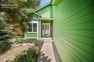 6069 Pioneer Mesa Dr, Colorado Springs, CO 80923 - Photo 4