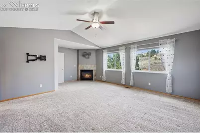2541 Hot Springs Court, Colorado Springs, CO 80919 - Photo 18