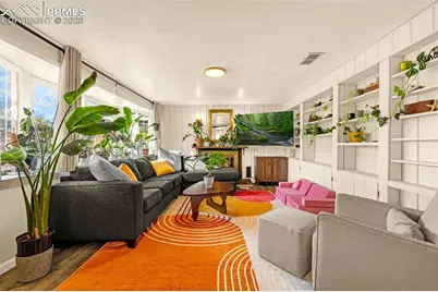 1041 Market Street, Colorado Springs, CO 80904 - Photo 4