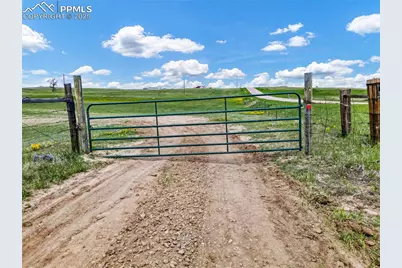 11040 N Calhan Highway, Calhan, CO 80808 - Photo 16