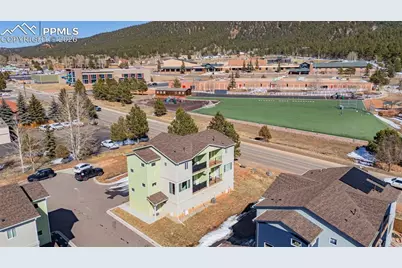 560 E Grace Avenue, Woodland Park, CO 80863 - Photo 34