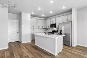 1117 Babette Hts, Colorado Springs, CO 80904 - Photo 8